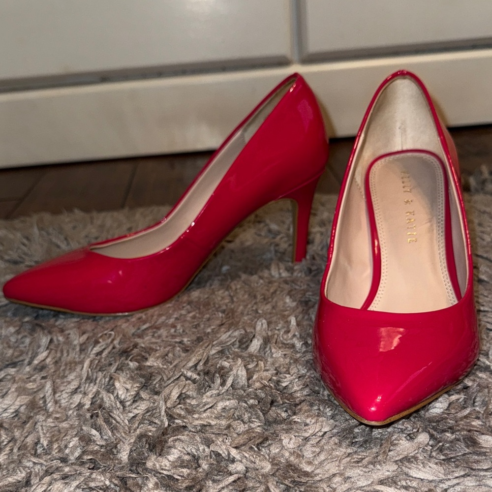Kelly & Kate pointed heels